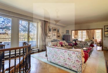 VENDU - Magnifique appartement lumineux et traversant