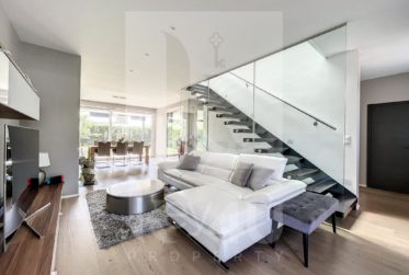 VENDUE - EXCLUSIVITÉ - Magnifique maison familiale de 7 pièces au calme