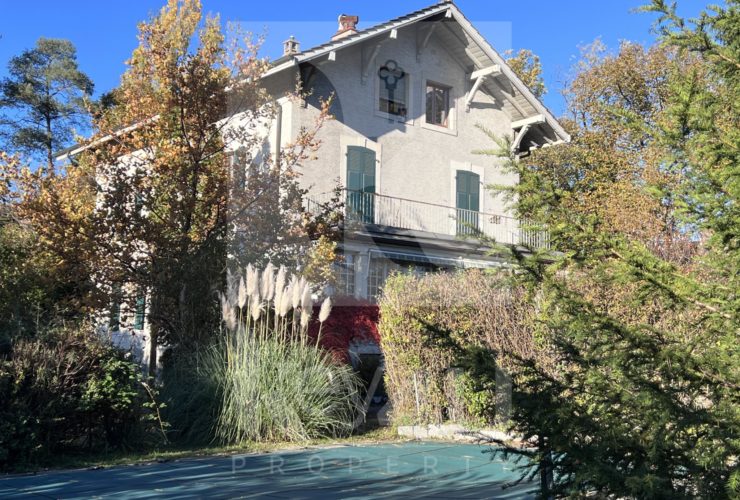 Magnifique maison bourgeoise du XIX siècle