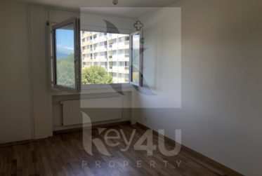 LOUÉ - Bel appartement traversant de 7 pièces vue campagne