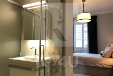 LOUÉ - Exceptionnel et luxueux appartement de 9 pièces au sein d'un immeuble de standing