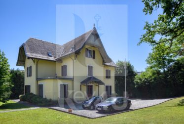 VENDUE - Splendide Maison de Maître du XXème siècle