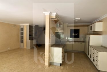 VENDU - Havre de paix - Charmant duplex de 5 pièces en rez-de-jardin