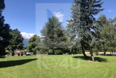 LOUÉ - Bel appartement traversant de 7 pièces vue campagne