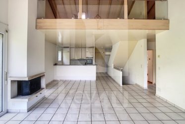 LOUÉE - Ravissante villa mitoyenne au calme et à l'abri des regards