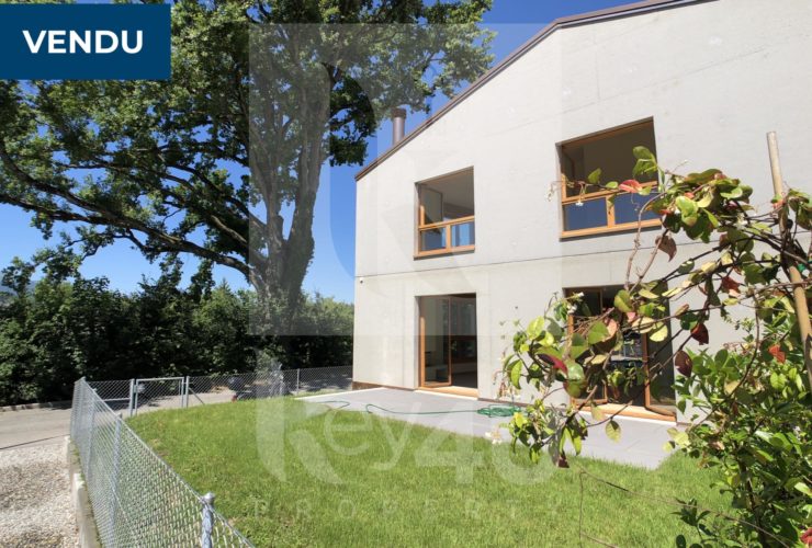 VENDU - Magnifique et lumineux duplex en rez-de-jardin