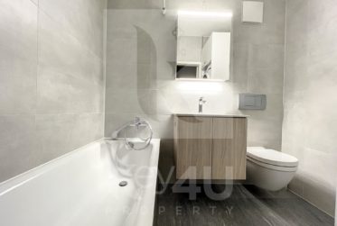 LOUÉ - Magnifique appartement de 6 pièces en duplex avec jardin