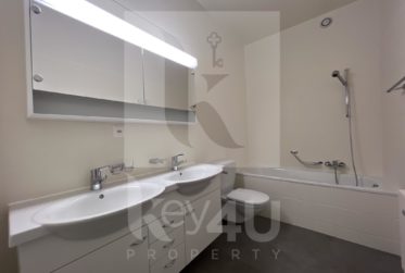 LOUÉ - Magnifique appartement de 6 pièces