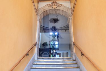 Magnifique loft de 2 pièces sous les combles - Quartier des Bastions dans un immeuble de standing