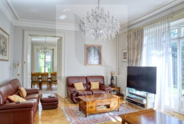 VENDUE - Splendide Maison de Maître du XXème siècle