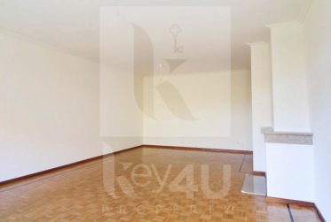 VENDU - Bel appartement traversant de 5,5 pièces - Vente en SIAL