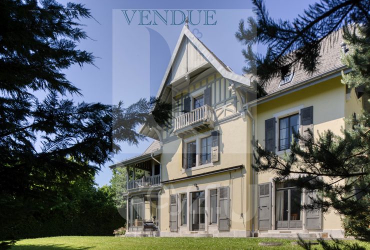 VENDUE - Splendide Maison de Maître du XXème siècle