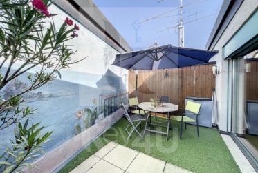 EXCLUSIVITÉ - Charmant duplex familial de 5 pièces au dernier étage d'un petit immeuble