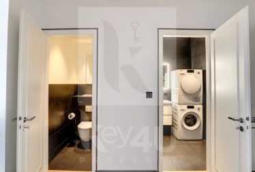 LOUÉ - Exceptionnel 2 pièces rénové face au lac