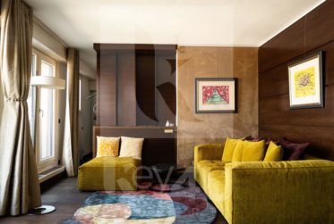 VENDU - Elégant et rare duplex - vue imprenable sur le lac