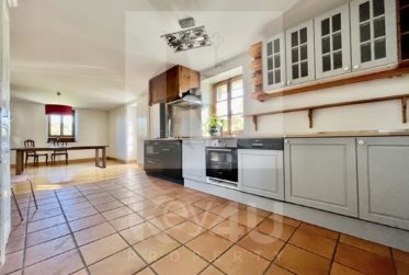 Magnifique corps de ferme avec parc privatif de 5'000 m2