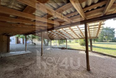 Magnifique corps de ferme avec parc privatif de 5'000 m2